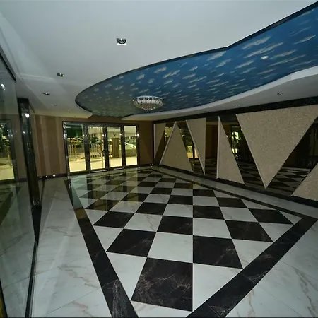 Luxurious Penthouse Sea-line *